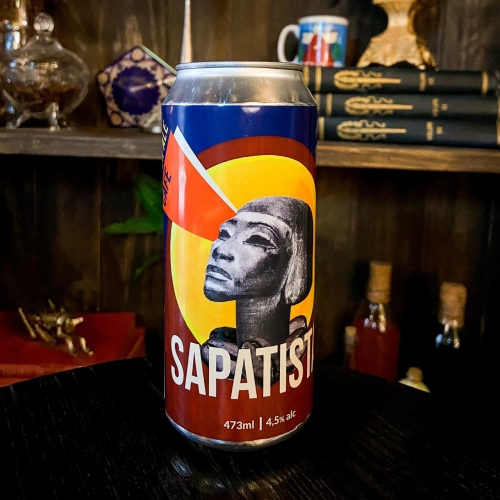 Uma latinha da cerveja Candace