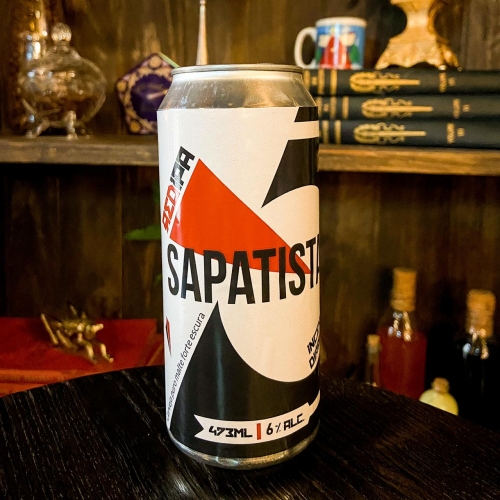 Uma latinha da cerveja Incendiária